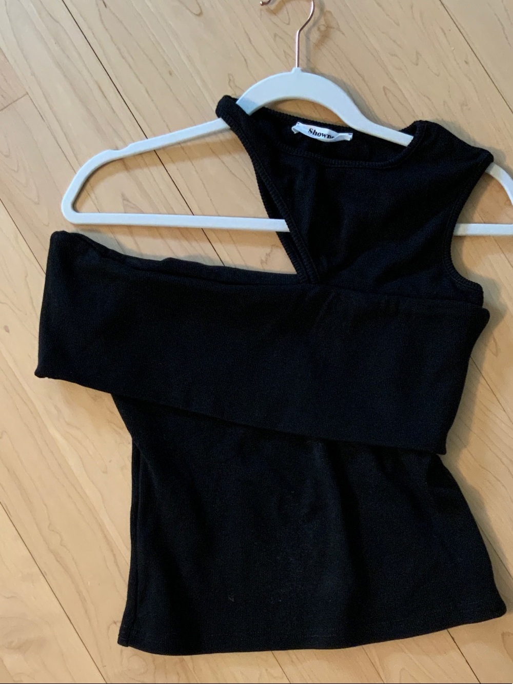 Showpo Black One-Shoulder Tank Top